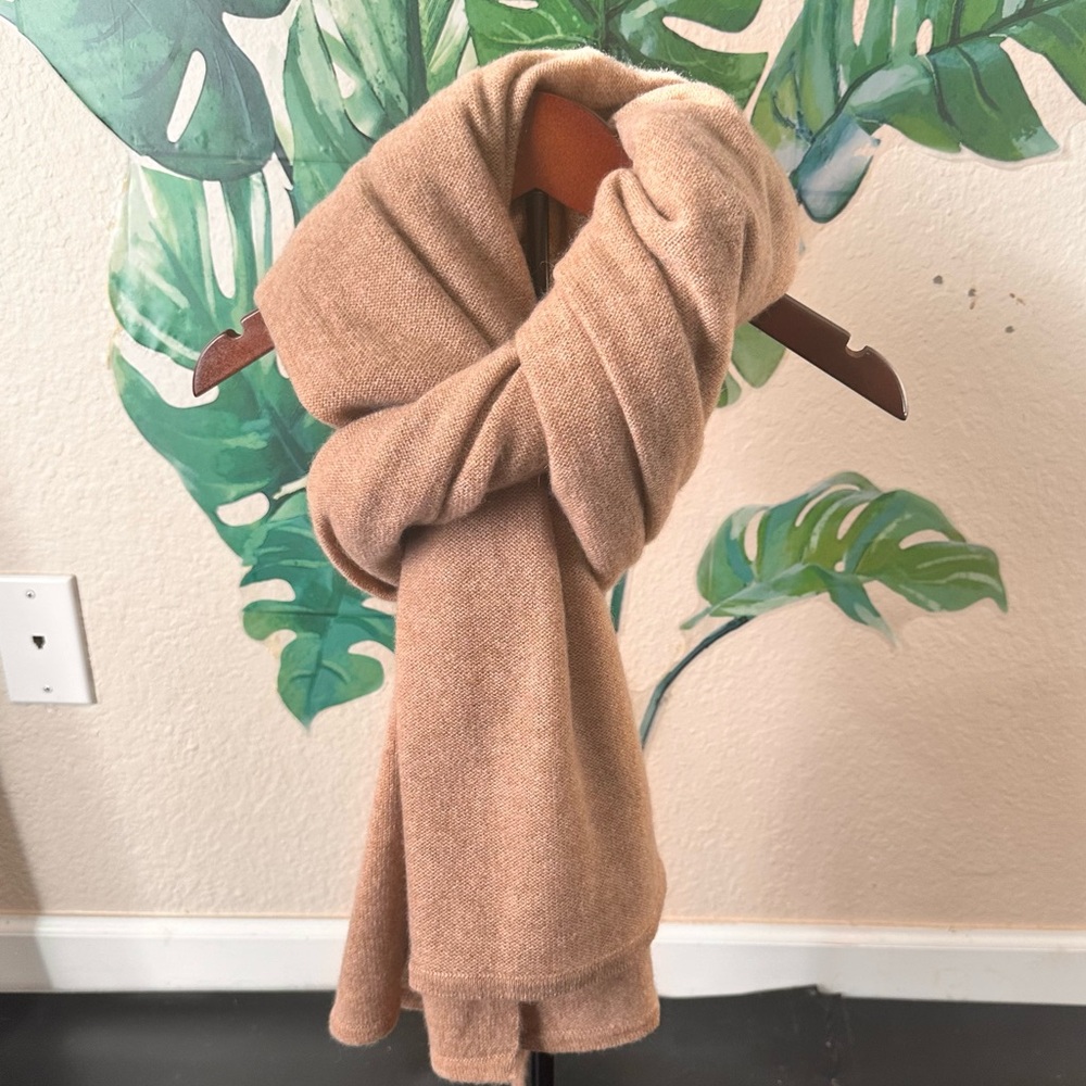 100% cashmere,wear 2-3 times, in good condition, purchased at Macy's years ago